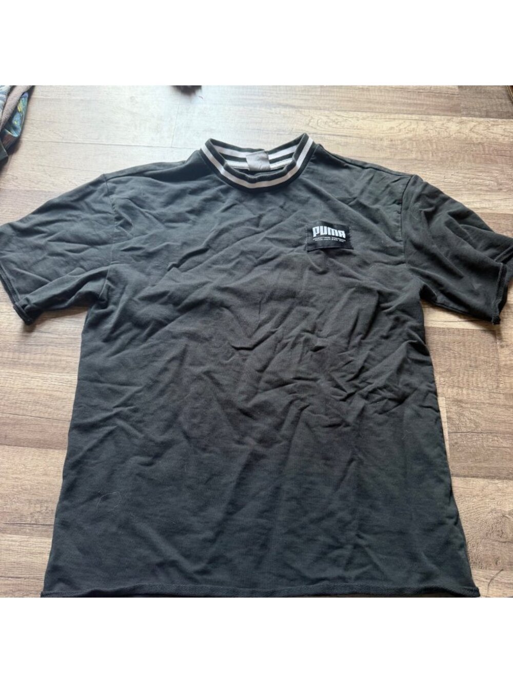 Puma Black T-Shirt With Striped Collar‎ Logo Patch S